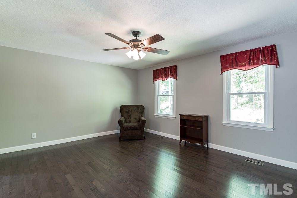 3700 Sandy Ridge Lane Durham, NC 27705 - Photo 9 of 25 Gallery Image 9