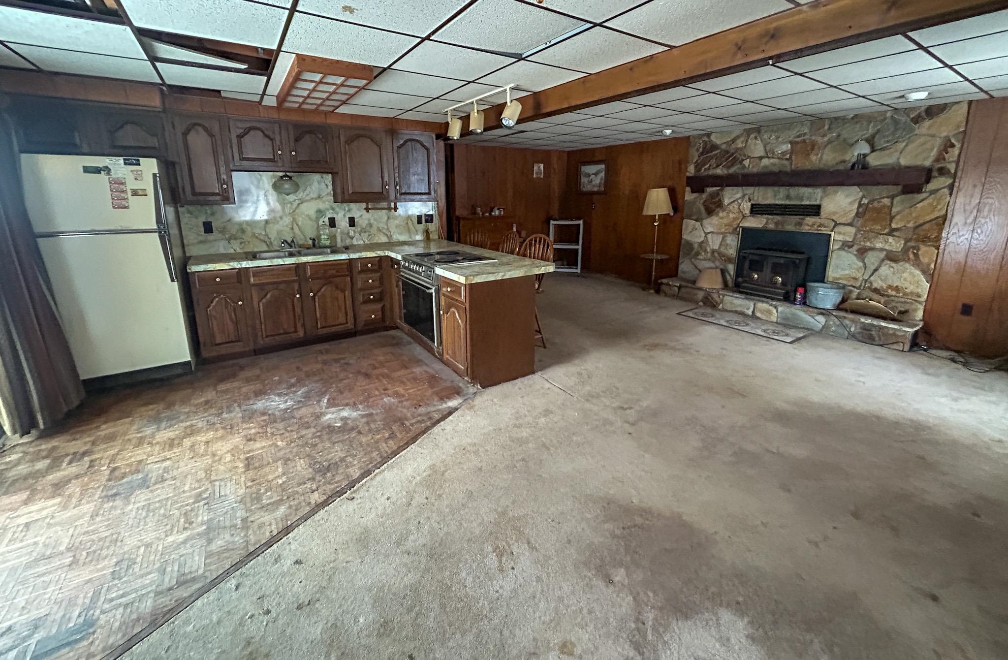 5396 Colchester Way Gladwin, MI 48624 - Photo 10 of 47