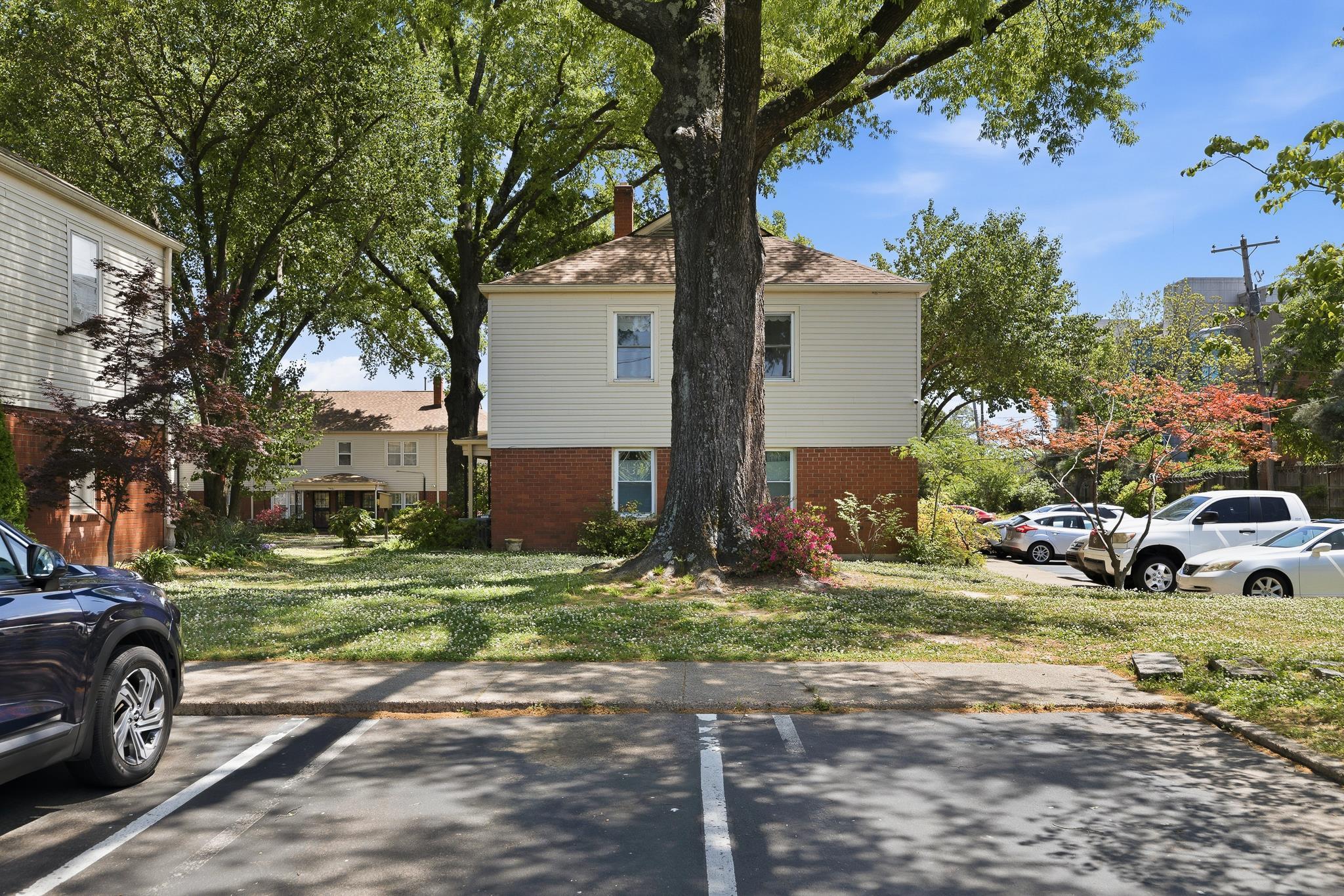 2997 Walnut Grove Road, Unit 3 Memphis, TN 38111 - Photo 30 of 35