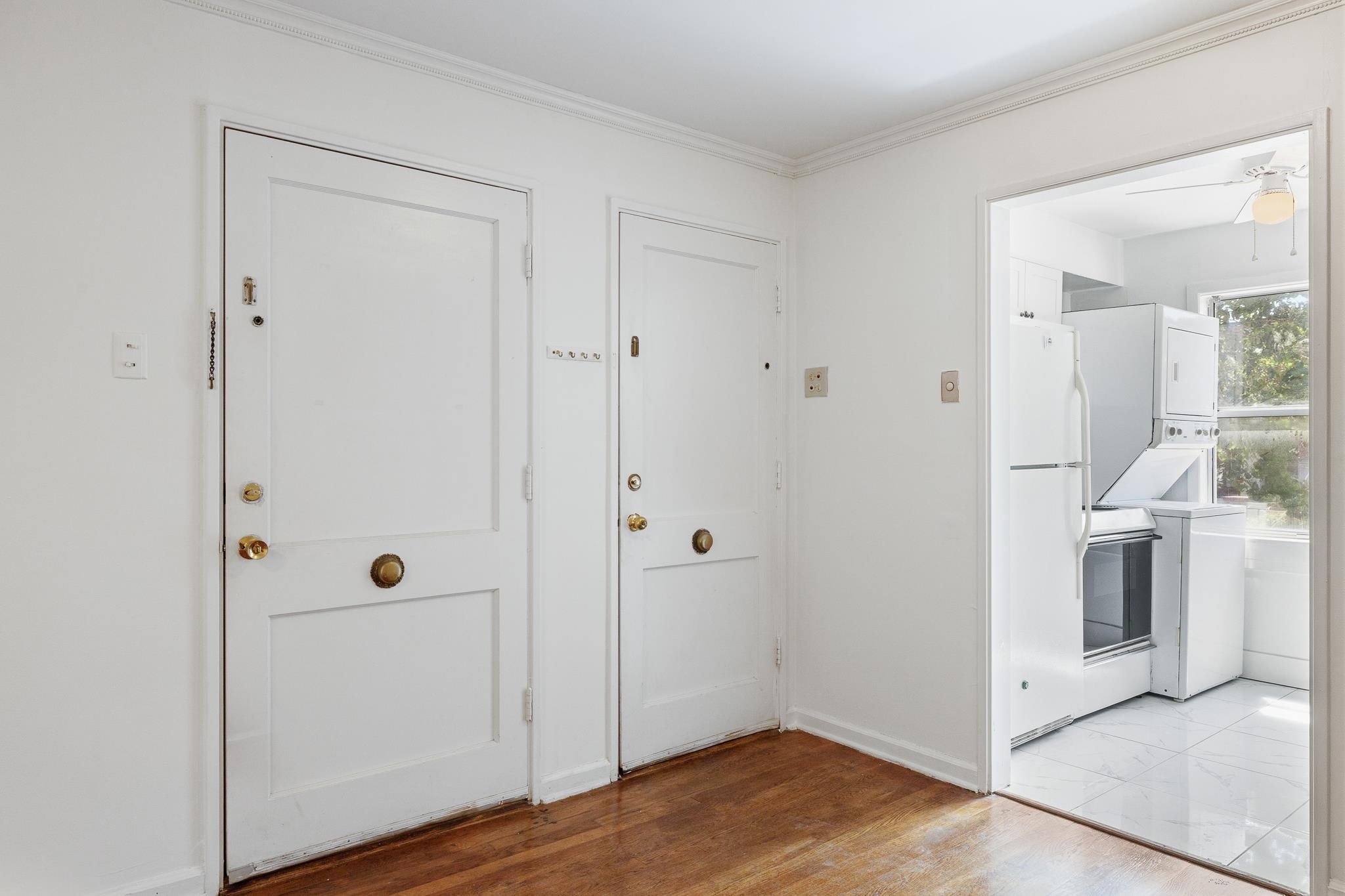 2997 Walnut Grove Road, Unit 3 Memphis, TN 38111 - Photo 5 of 35