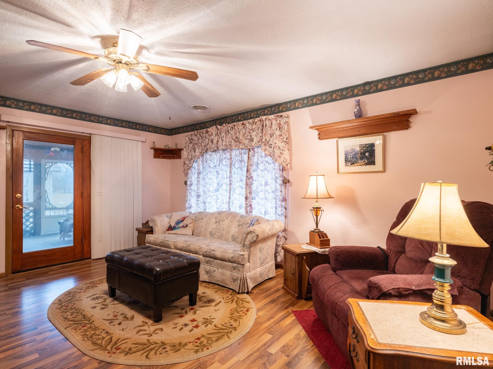 19842 Cedar Bluff Road Delavan, IL 61734 - Photo 13 of 72