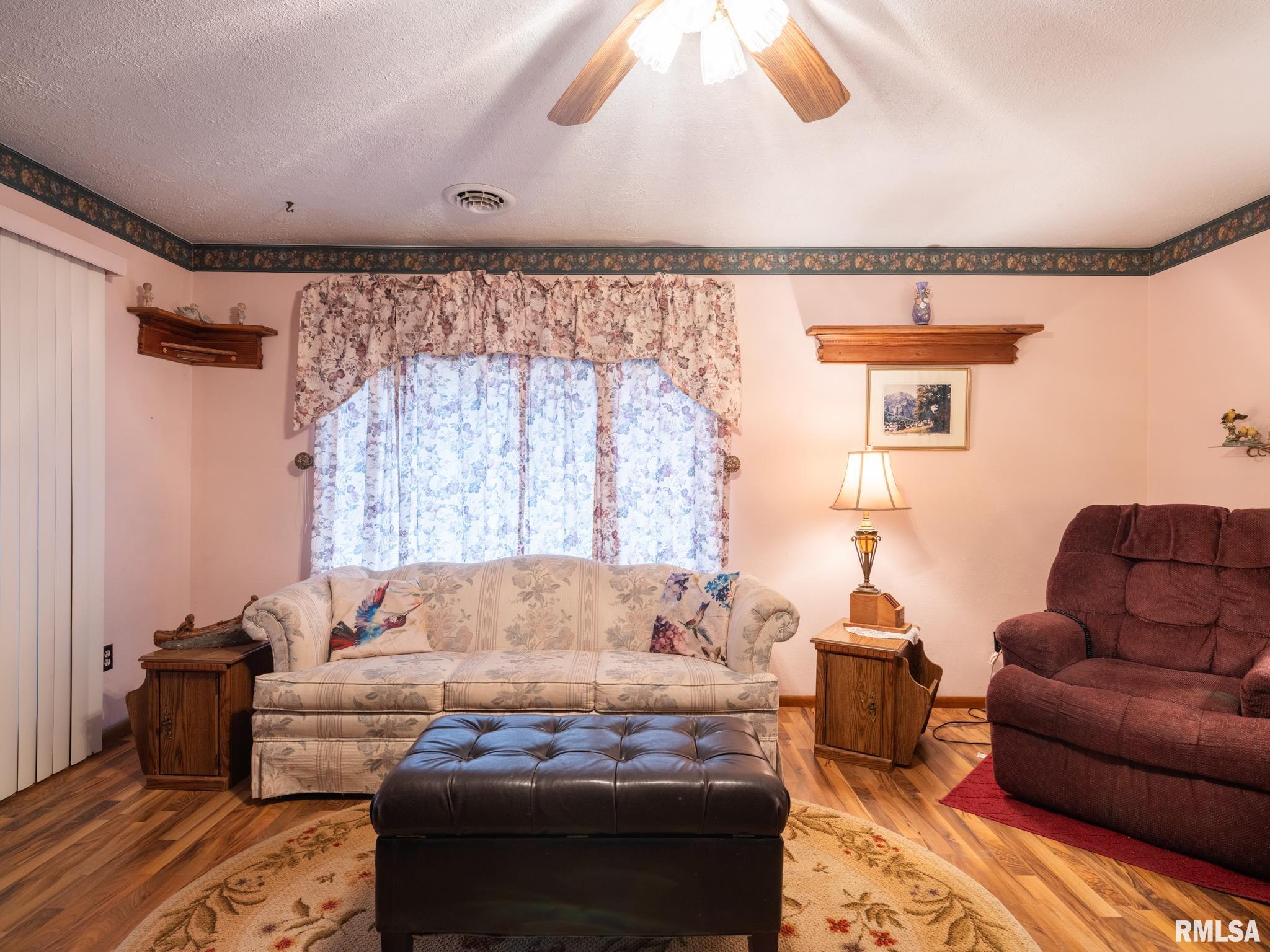 19842 Cedar Bluff Road Delavan, IL 61734 - Photo 14 of 72