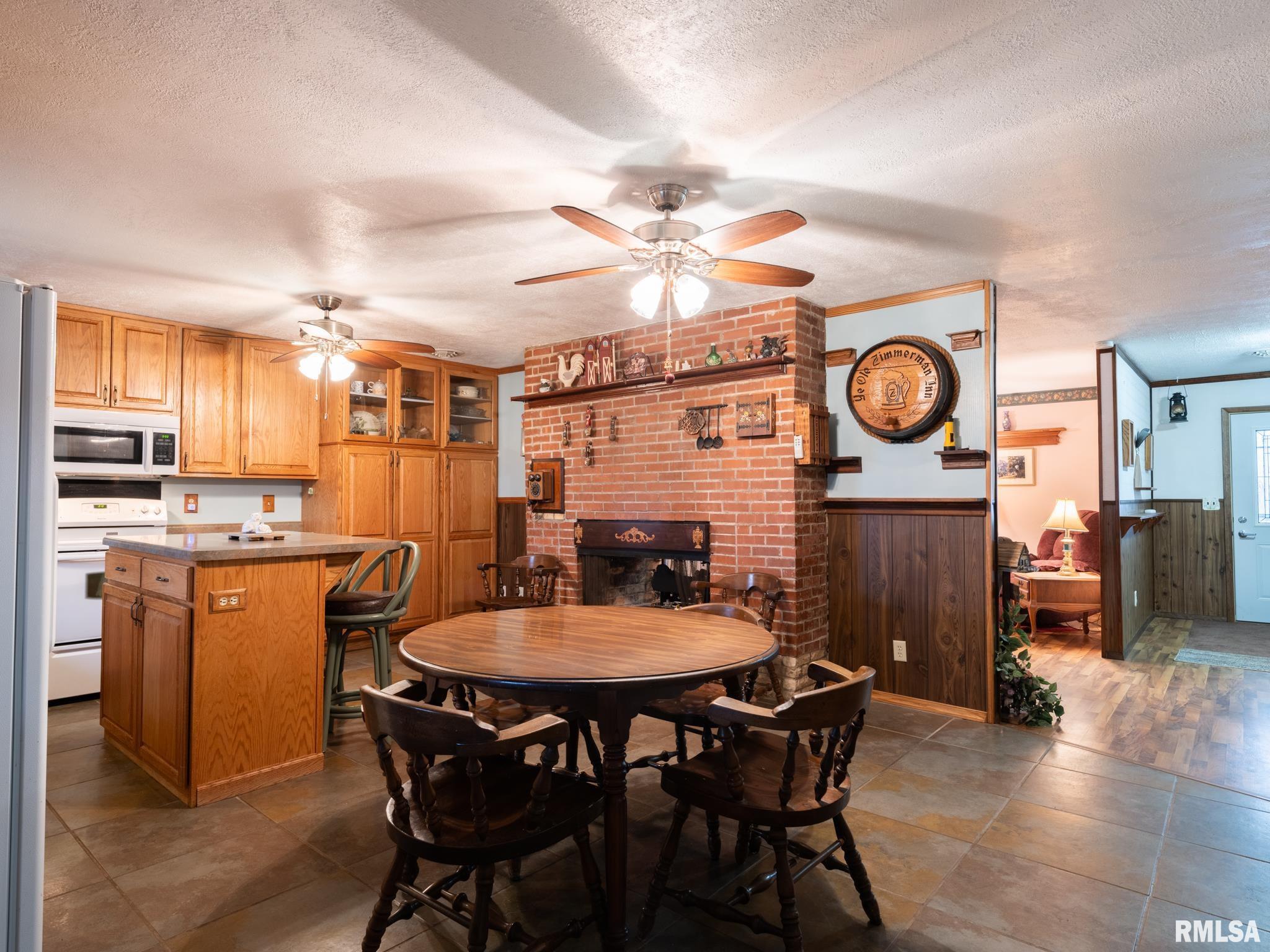 19842 Cedar Bluff Road Delavan, IL 61734 - Photo 19 of 72