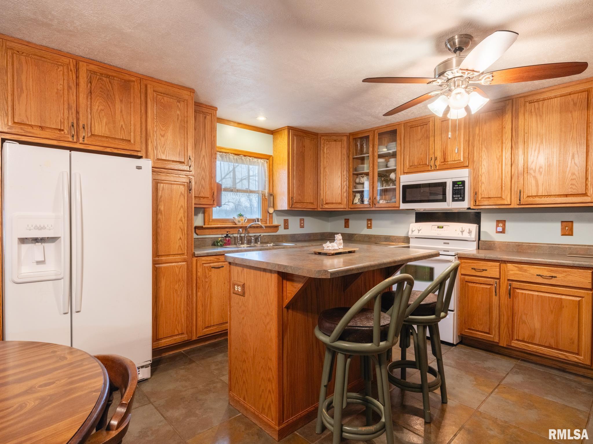 19842 Cedar Bluff Road Delavan, IL 61734 - Photo 24 of 72