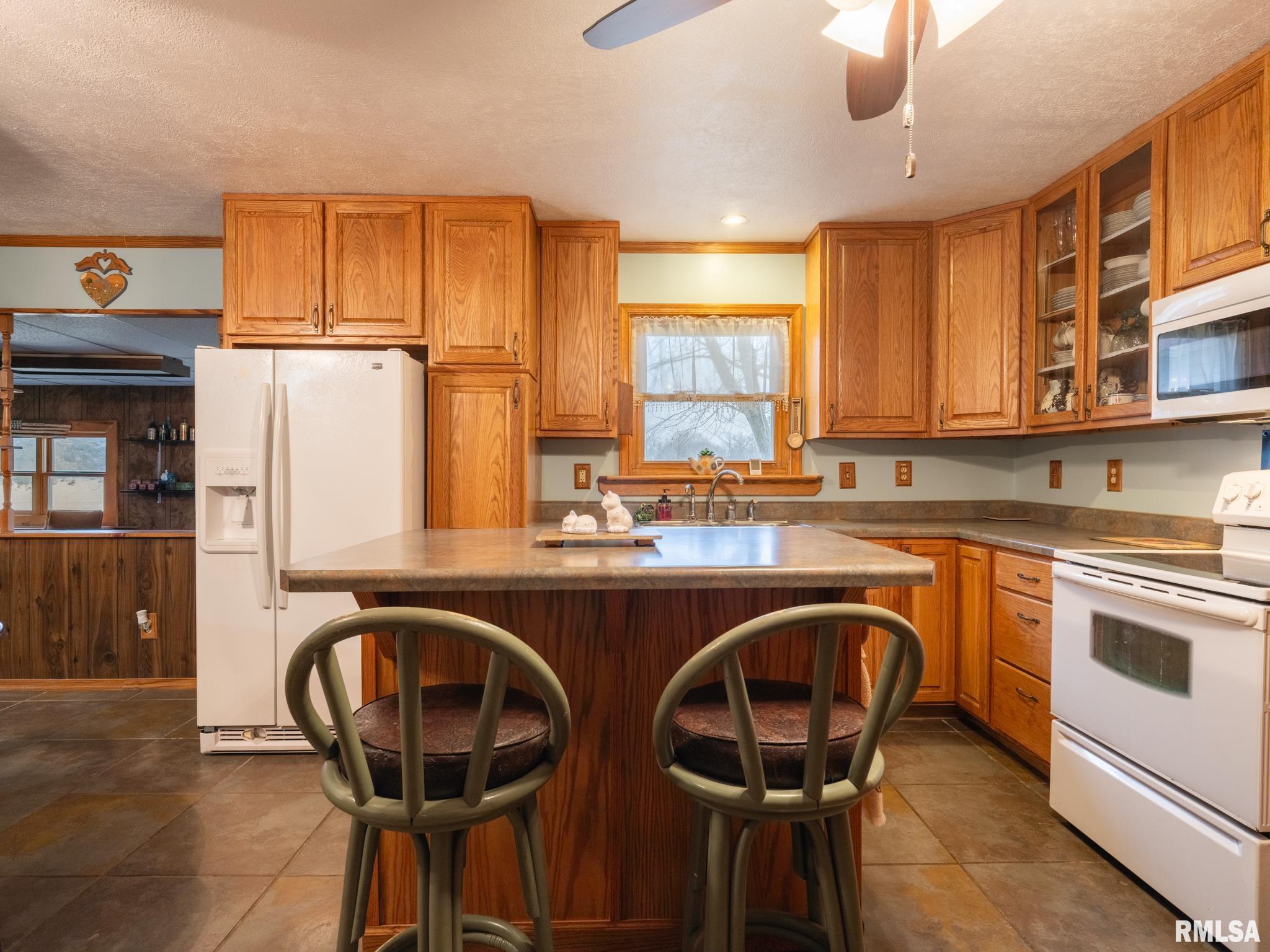 19842 Cedar Bluff Road Delavan, IL 61734 - Photo 25 of 72