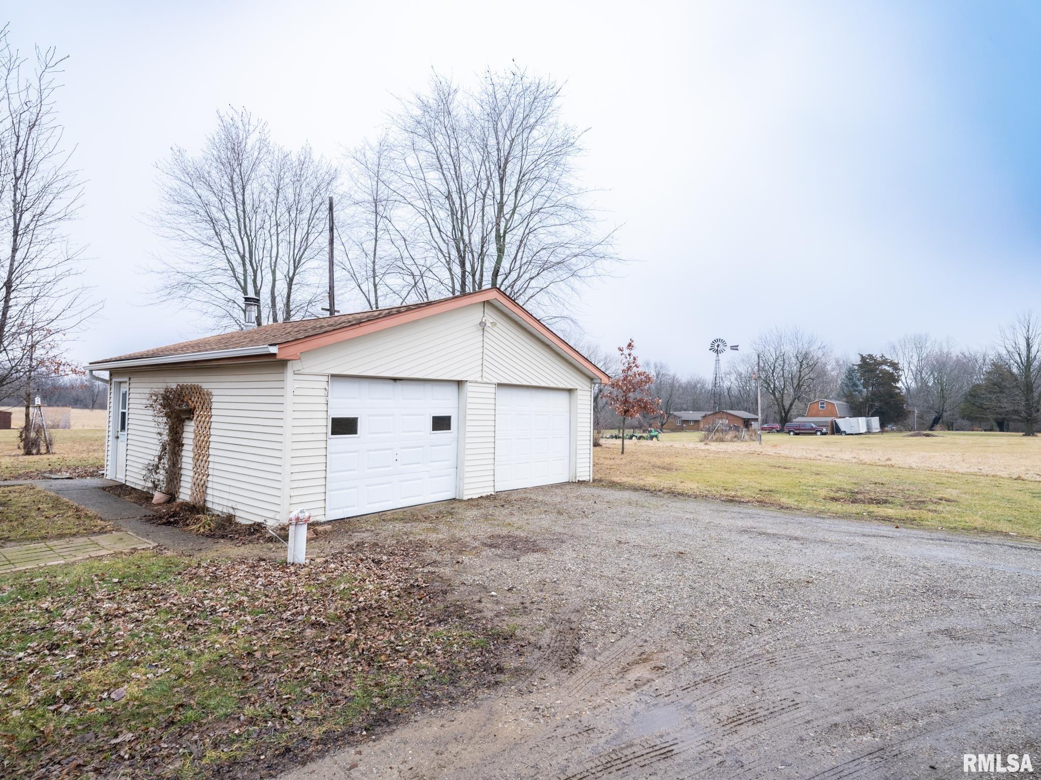 19842 Cedar Bluff Road Delavan, IL 61734 - Photo 58 of 72