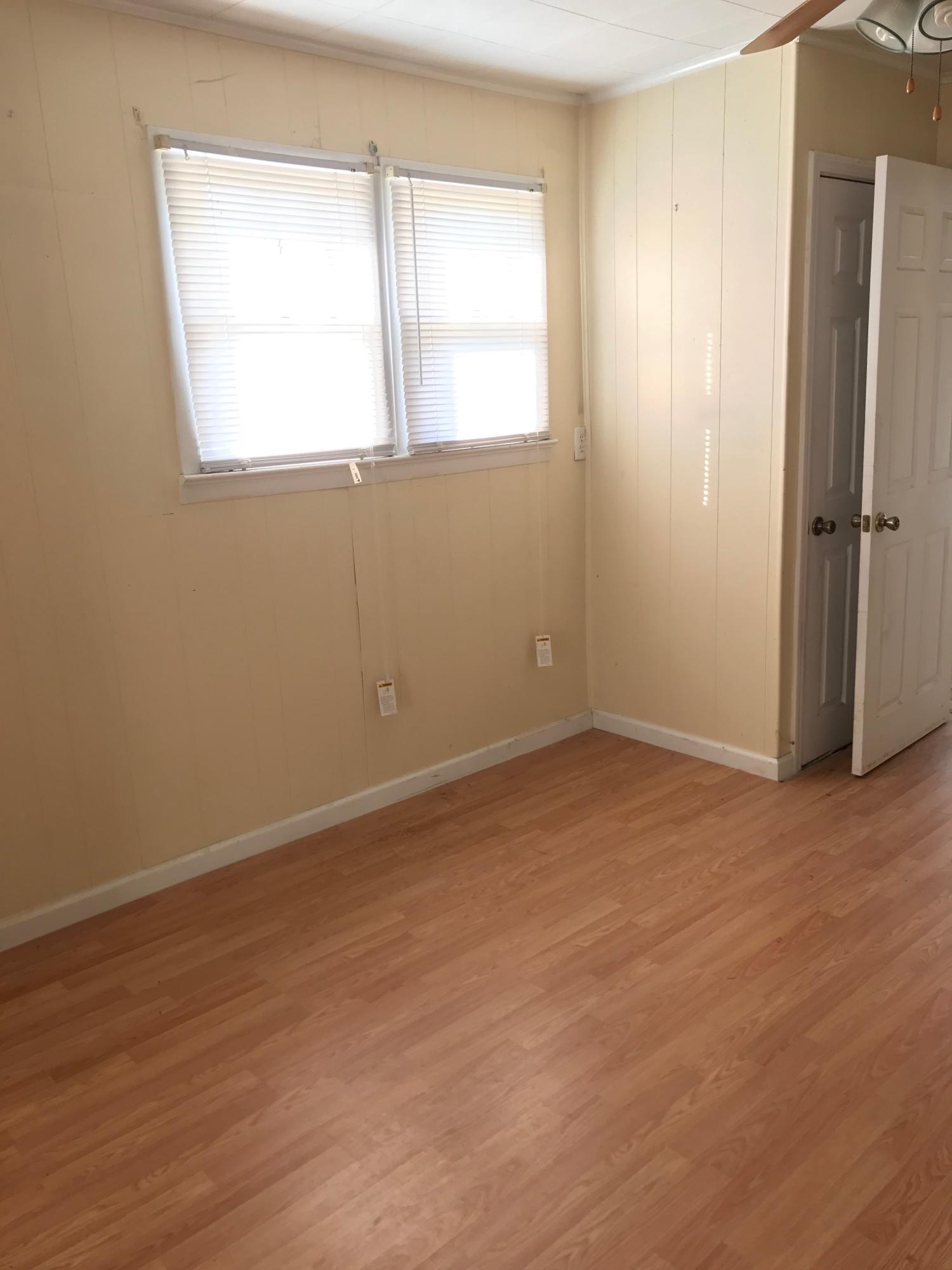 2553 Webster Road Roanoke, VA 24012 - Photo 20 of 29 a view of an empty room with a window