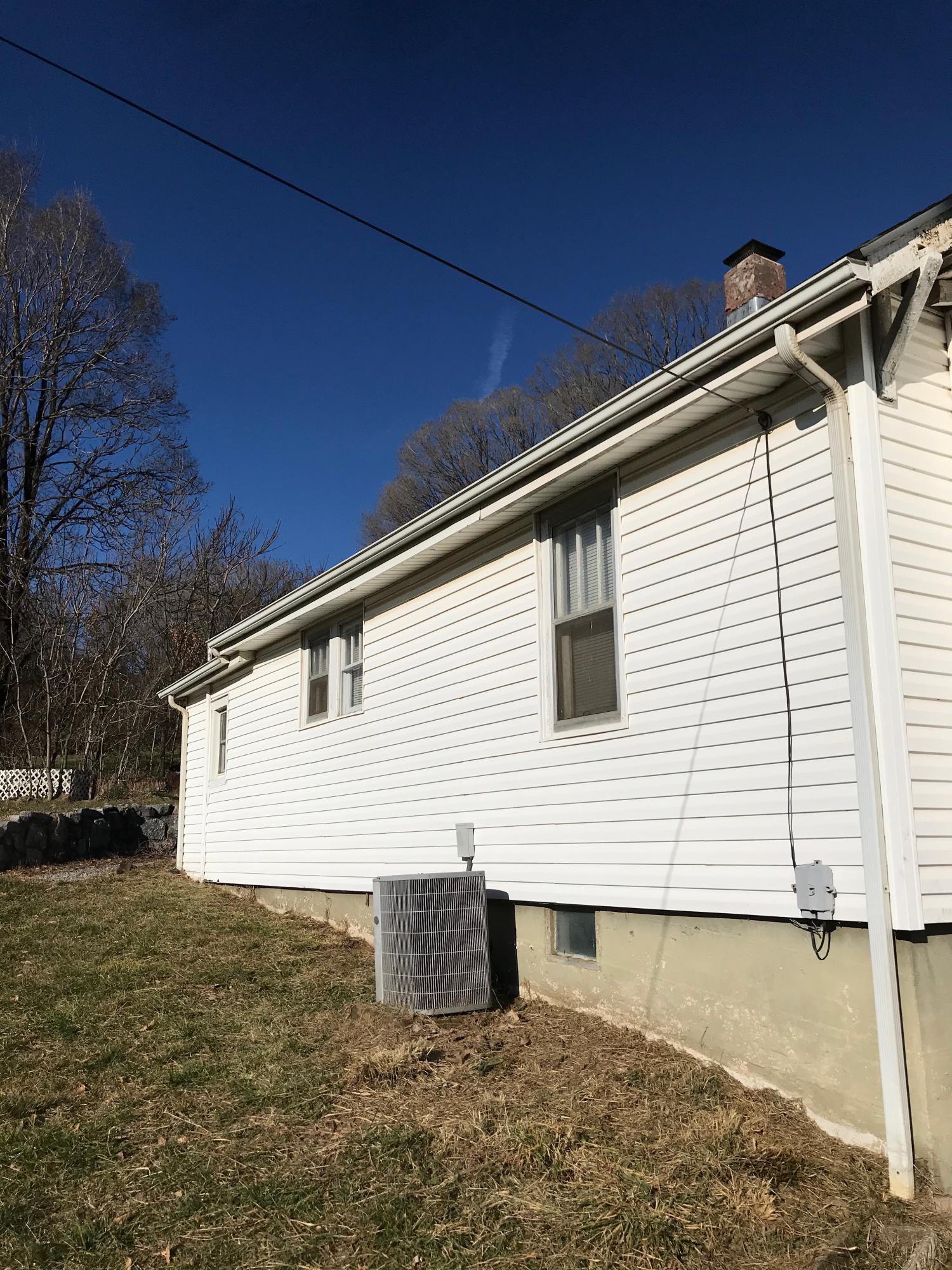 2553 Webster Road Roanoke, VA 24012 - Photo 26 of 29 a view of a house with a yard