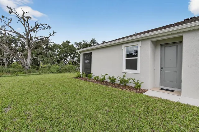 $2,625 | 4025 Westwood Fields Loop, Plant City, FL 33565