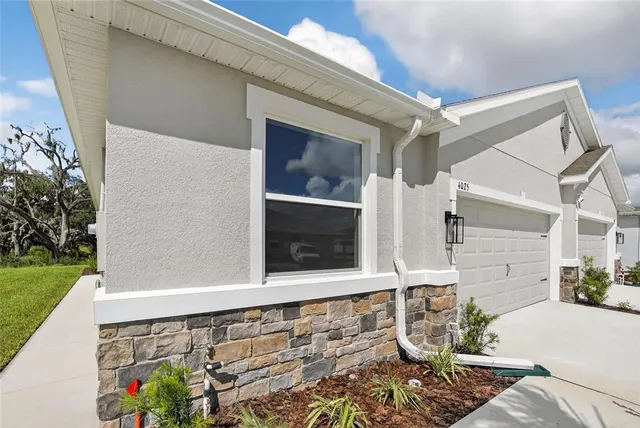 $2,625 | 4025 Westwood Fields Loop, Plant City, FL 33565