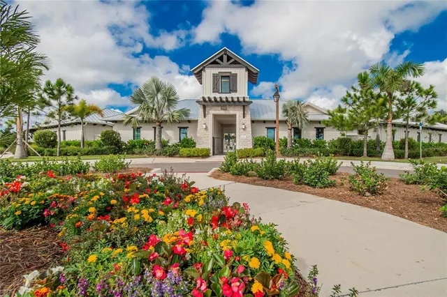 $2,625 | 4025 Westwood Fields Loop, Plant City, FL 33565