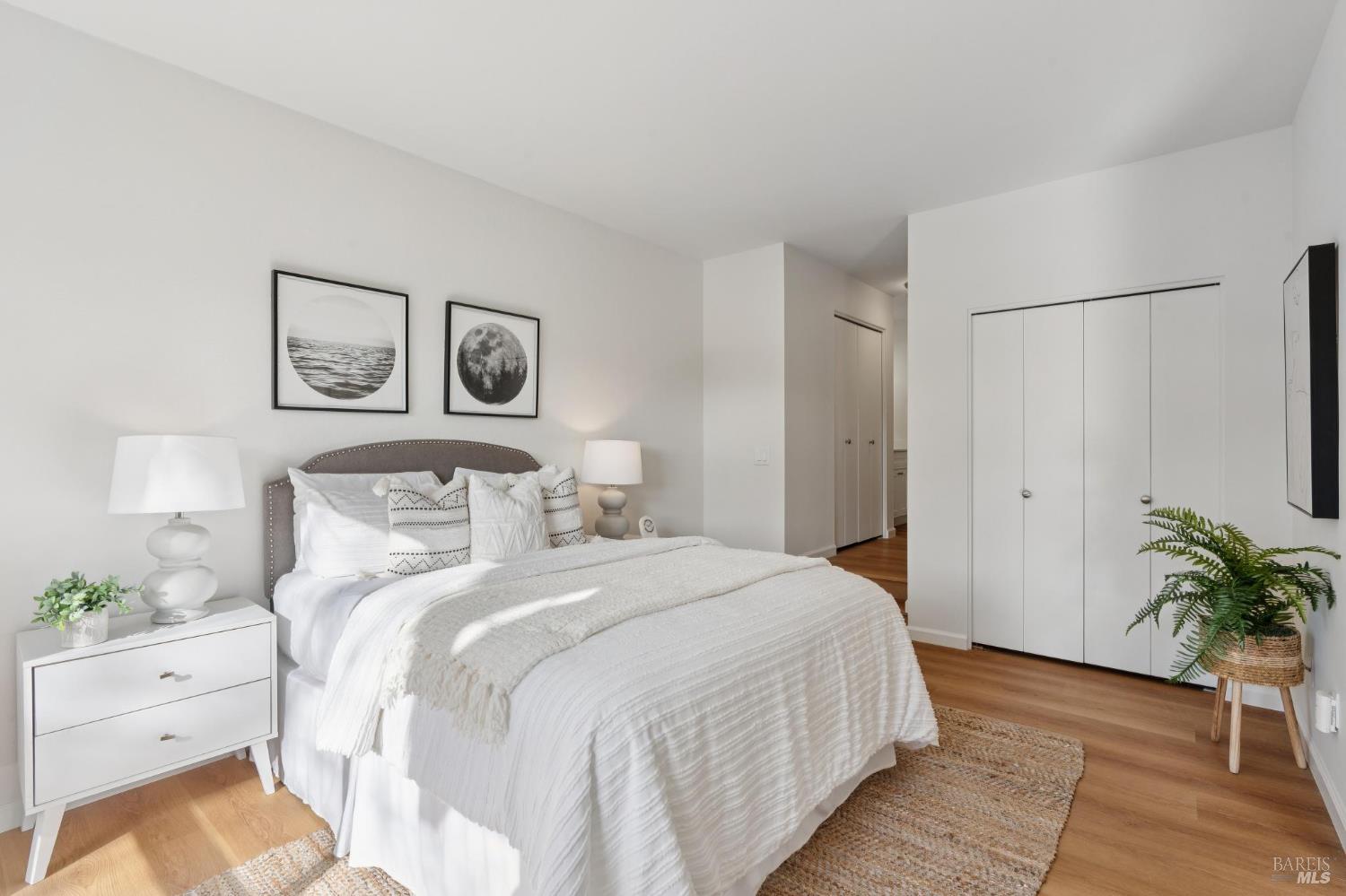 574 Seaver Drive Mill Valley, CA 94941 - Photo 14 of 24