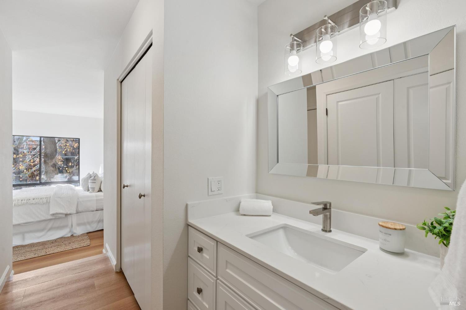 574 Seaver Drive Mill Valley, CA 94941 - Photo 15 of 24