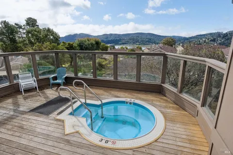 $585,000 | 574 Seaver Drive, Mill Valley, CA 94941