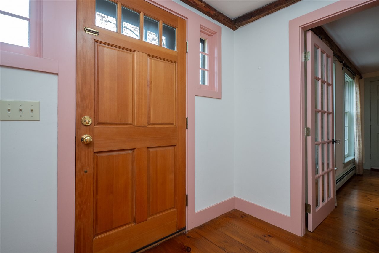 18 Algonac Road York, ME 03902 - Photo 11 of 27 Gallery Image 11