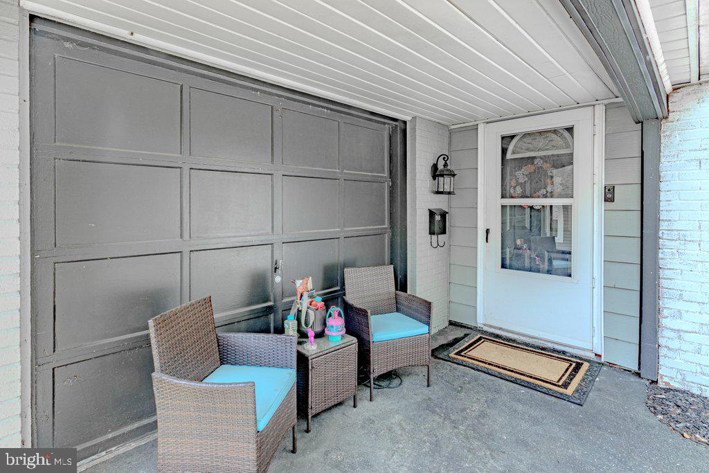 18 Montclair Lane Willingboro, NJ 08046 - Photo 2 of 22