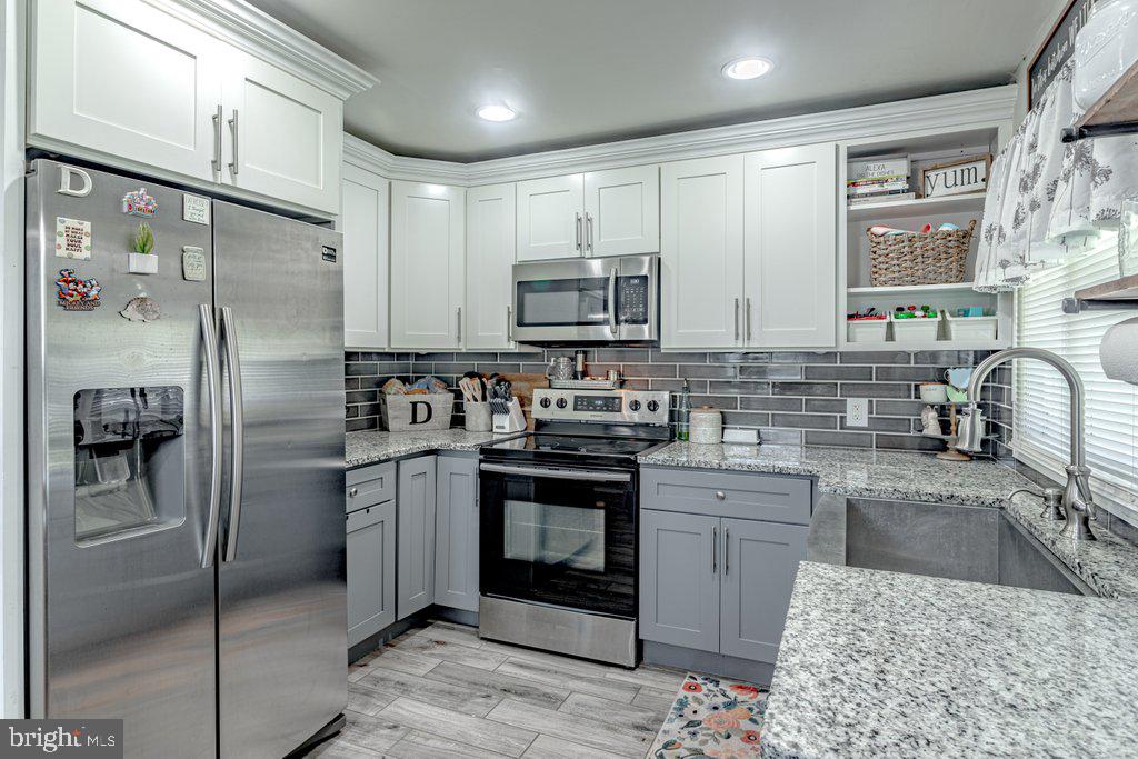 18 Montclair Lane Willingboro, NJ 08046 - Photo 4 of 22