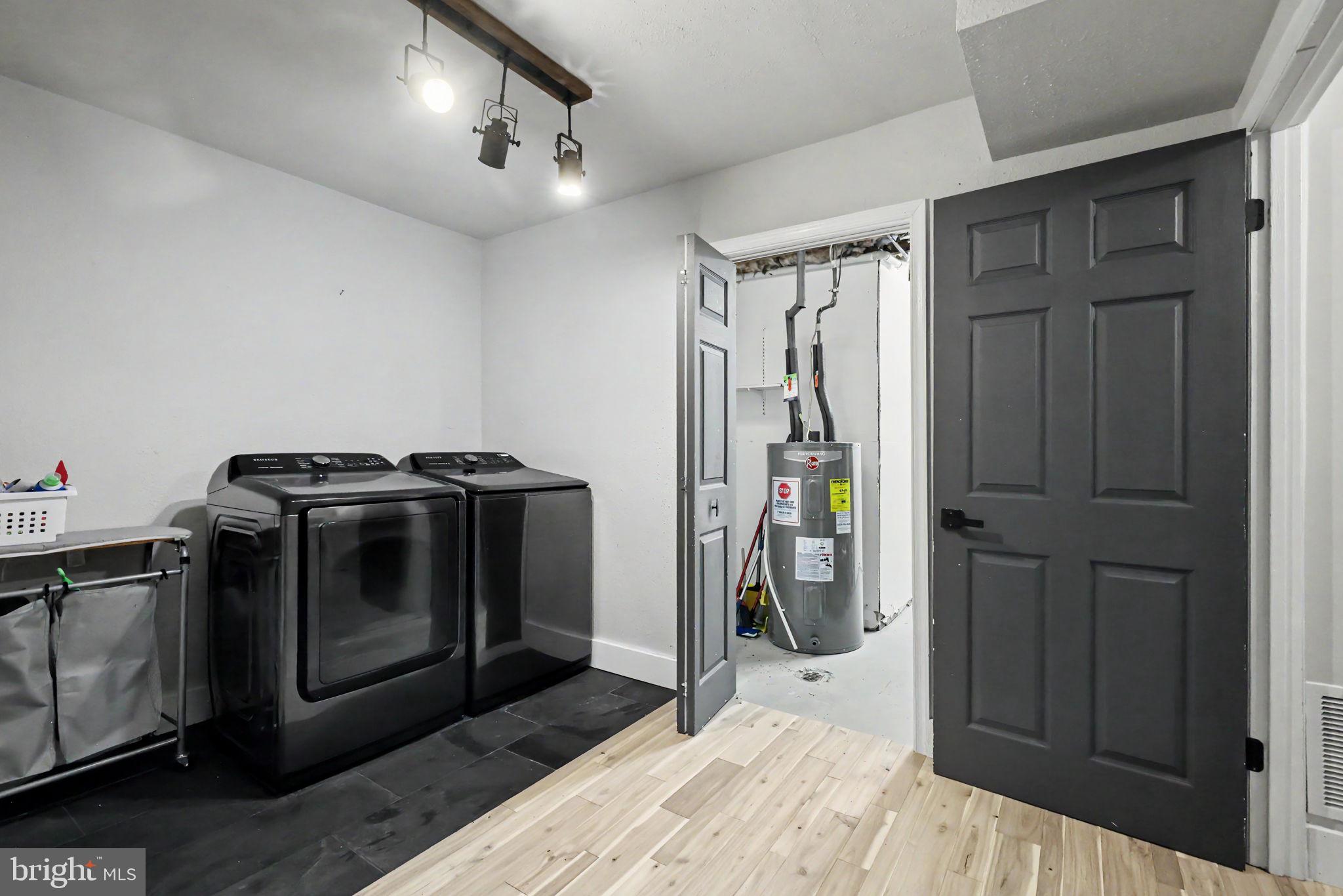 2105 Glencourse Lane Reston, VA 20191 - Photo 55 of 74 Extra large laundry room in basement