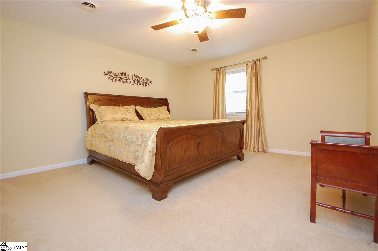202 Spring Meadow Road Simpsonville, SC 29680 - Photo 19 of 28 Gallery Image 19