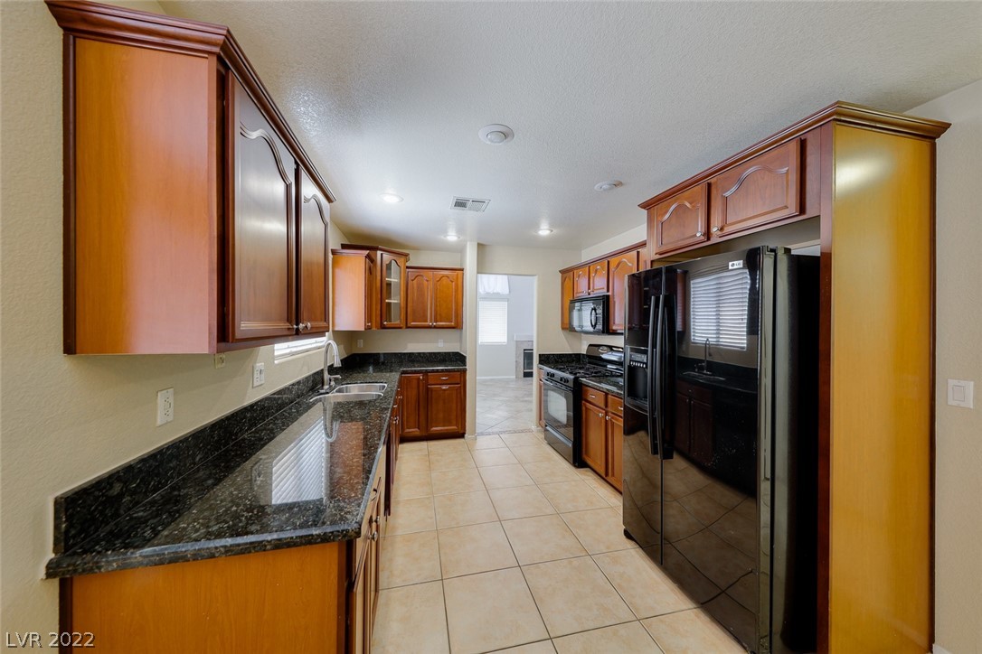 2281 Ramsgate Drive Henderson, NV 89074 - Photo 11 of 42