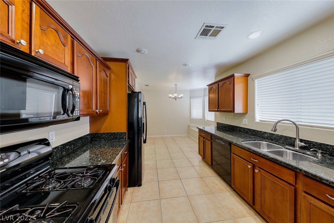 2281 Ramsgate Drive Henderson, NV 89074 - Photo 12 of 42