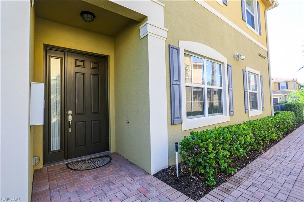 6545 Monterey Point, Unit 101 Naples, FL 34105 - Photo 3 of 34 Gallery Image 3