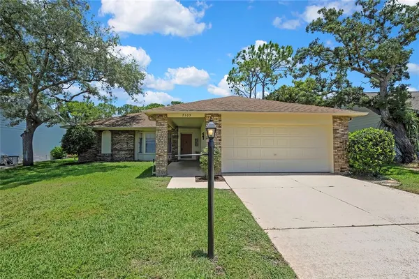 $379,900 | 7103 Crown Oaks Drive, Spring Hill, FL 34606