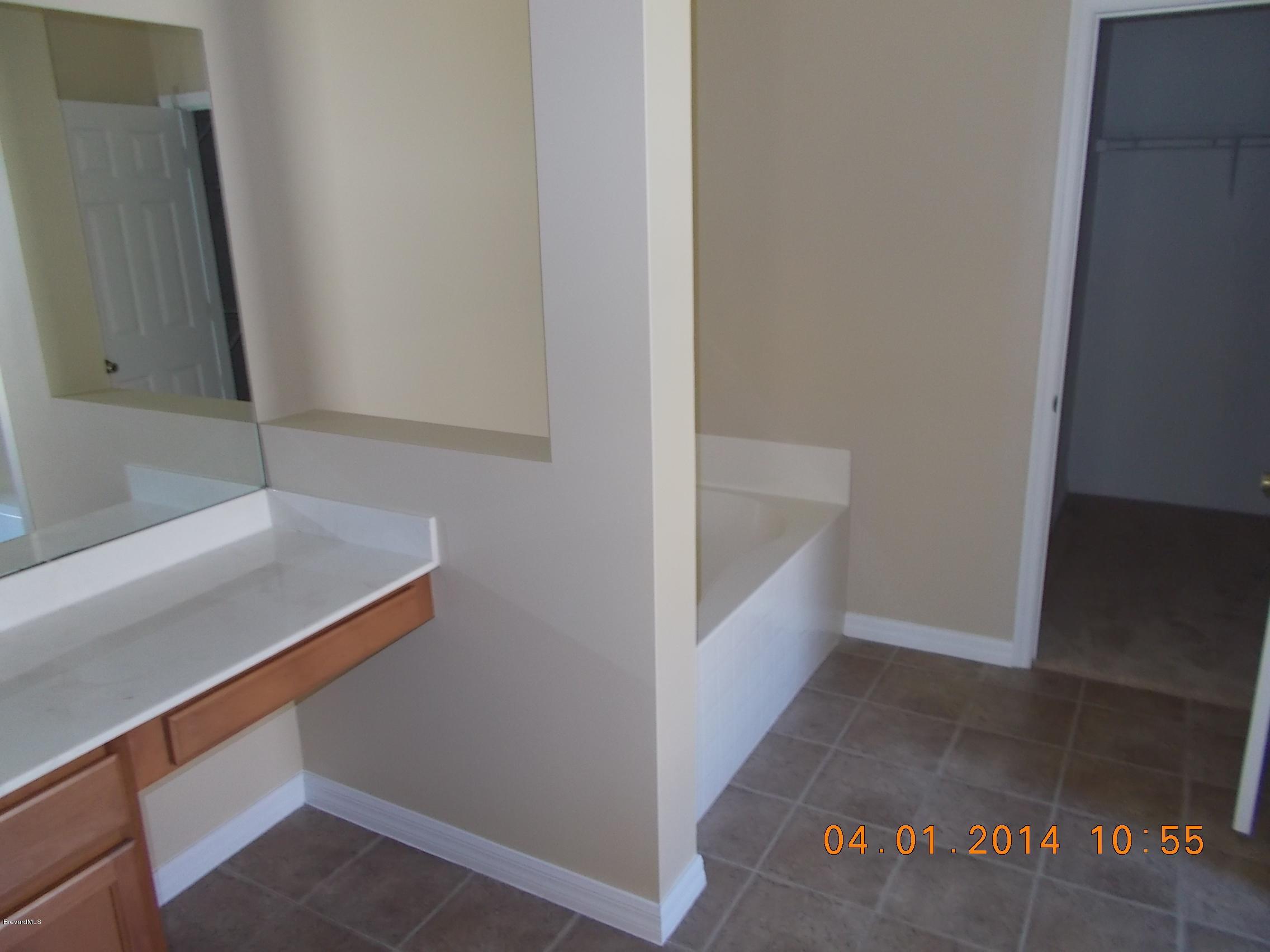 841 Degroodt Road Southwest Palm Bay, FL 32908 - Photo 11 of 19 Master Bath