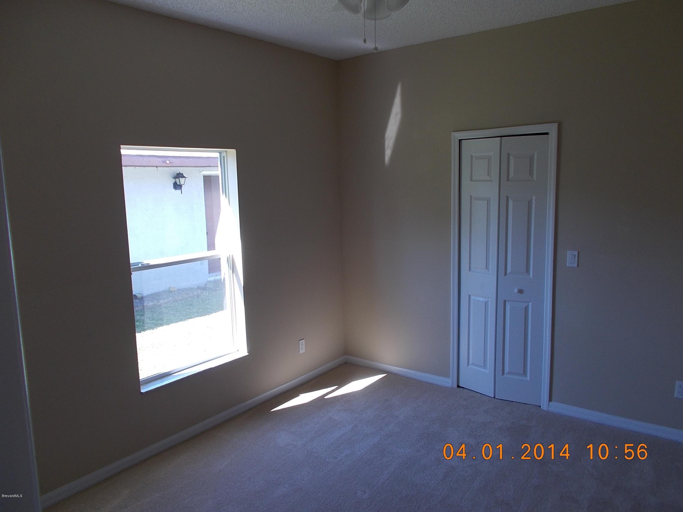 841 Degroodt Road Southwest Palm Bay, FL 32908 - Photo 15 of 19 Bedroom 3