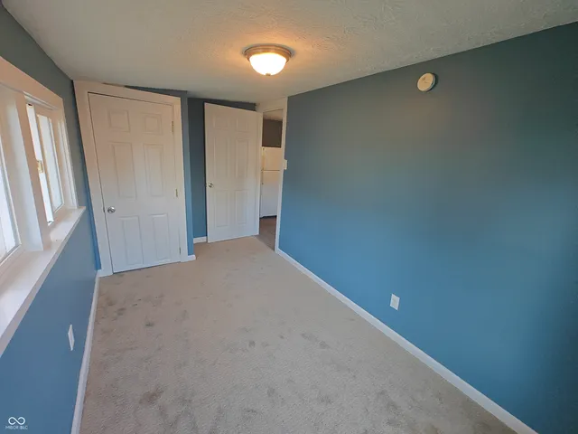 $695 | 316 East Franklin Street, Unit 7, Shelbyville, IN 46176