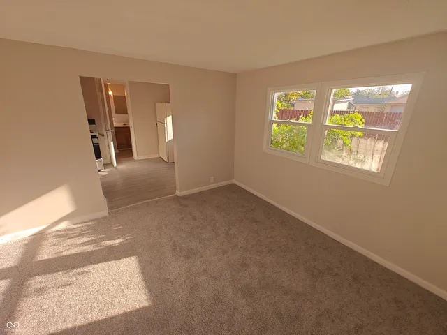 $695 | 316 East Franklin Street, Unit 7, Shelbyville, IN 46176