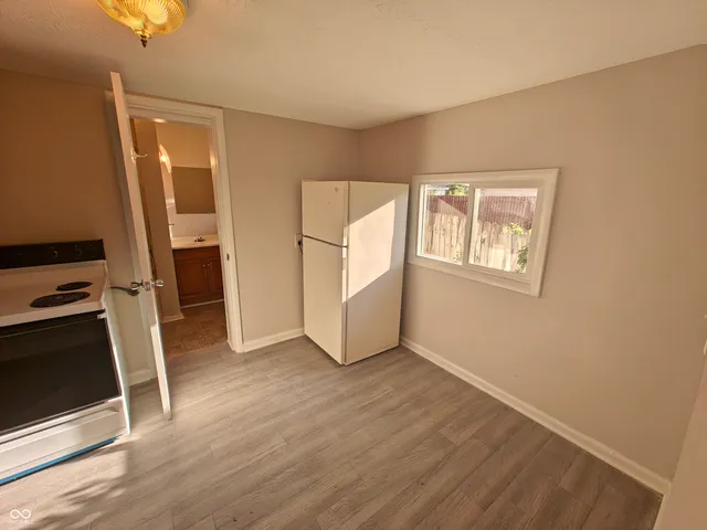 $695 | 316 East Franklin Street, Unit 7, Shelbyville, IN 46176