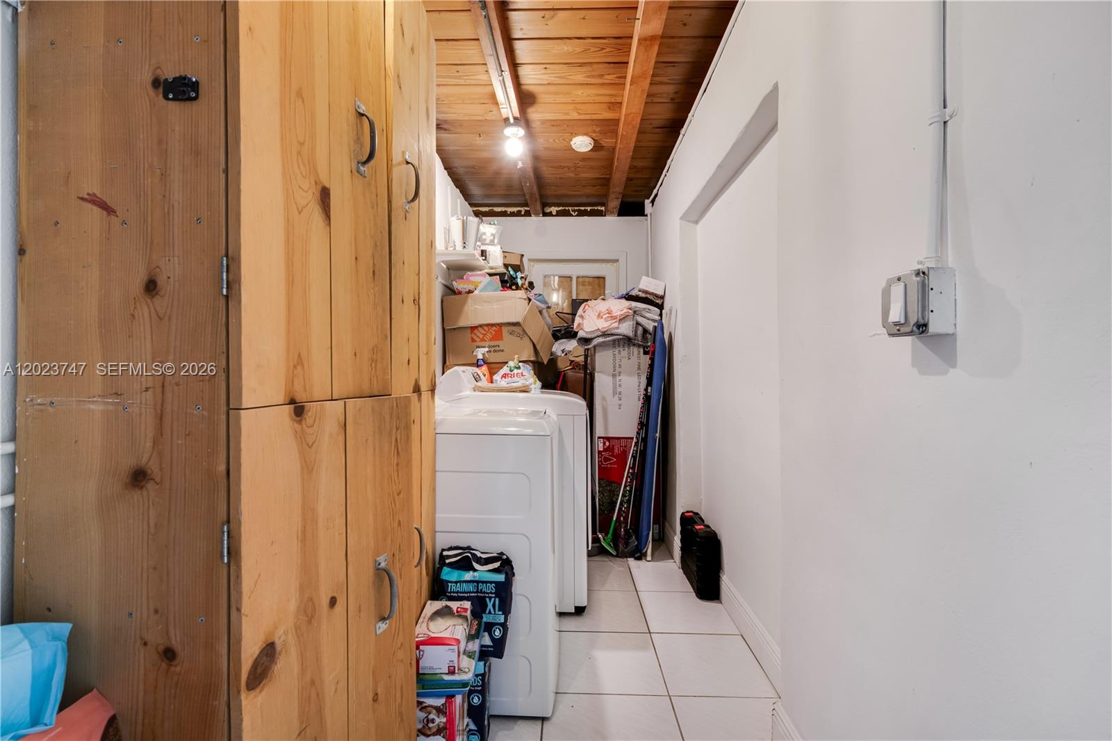 11515 Southwest 81st Road, Unit 11515 Pinecrest, FL 33156 - Photo 18 of 33 a view of storage space