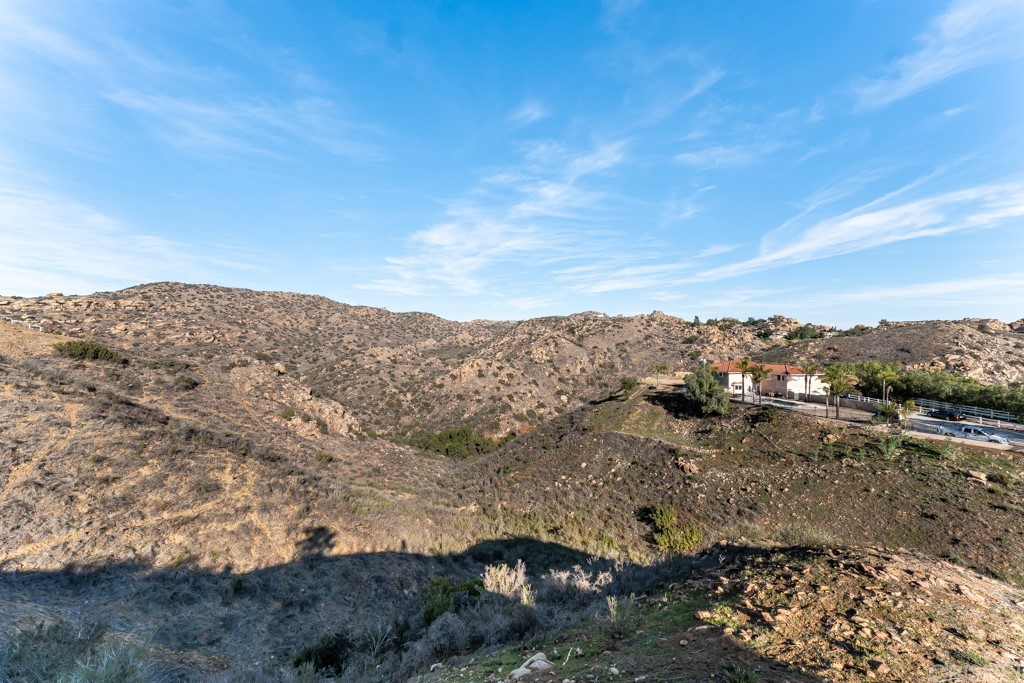 150 Saddlebow Road Bell Canyon, CA 91307 - Photo 30 of 37