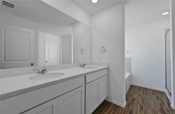 $2,400 | 10725 Steinbeck Drive, Austin, TX 78747