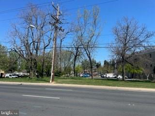 12130-est Veirs Mill Road Silver Spring, MD 20902 - Photo 4 of 12 a view of a city view