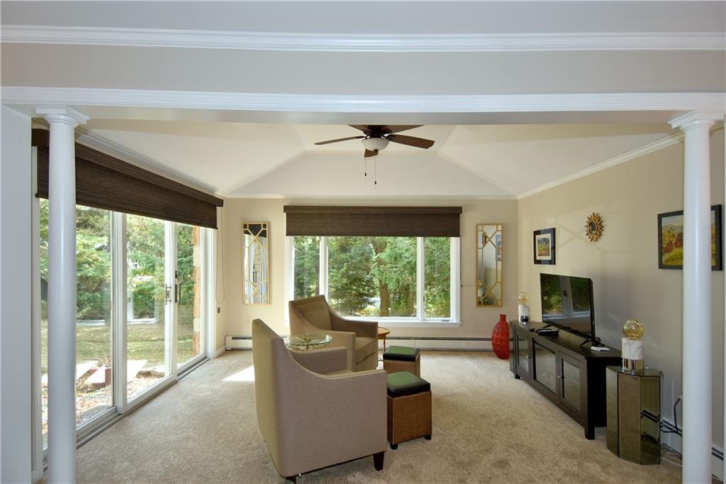 220 Crestmont Road Pittsburgh, PA 15237 - Photo 5 of 23 Gallery Image 5