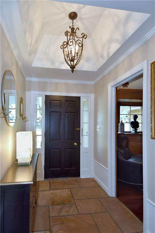 220 Crestmont Road Pittsburgh, PA 15237 - Photo 6 of 23 Gallery Image 6