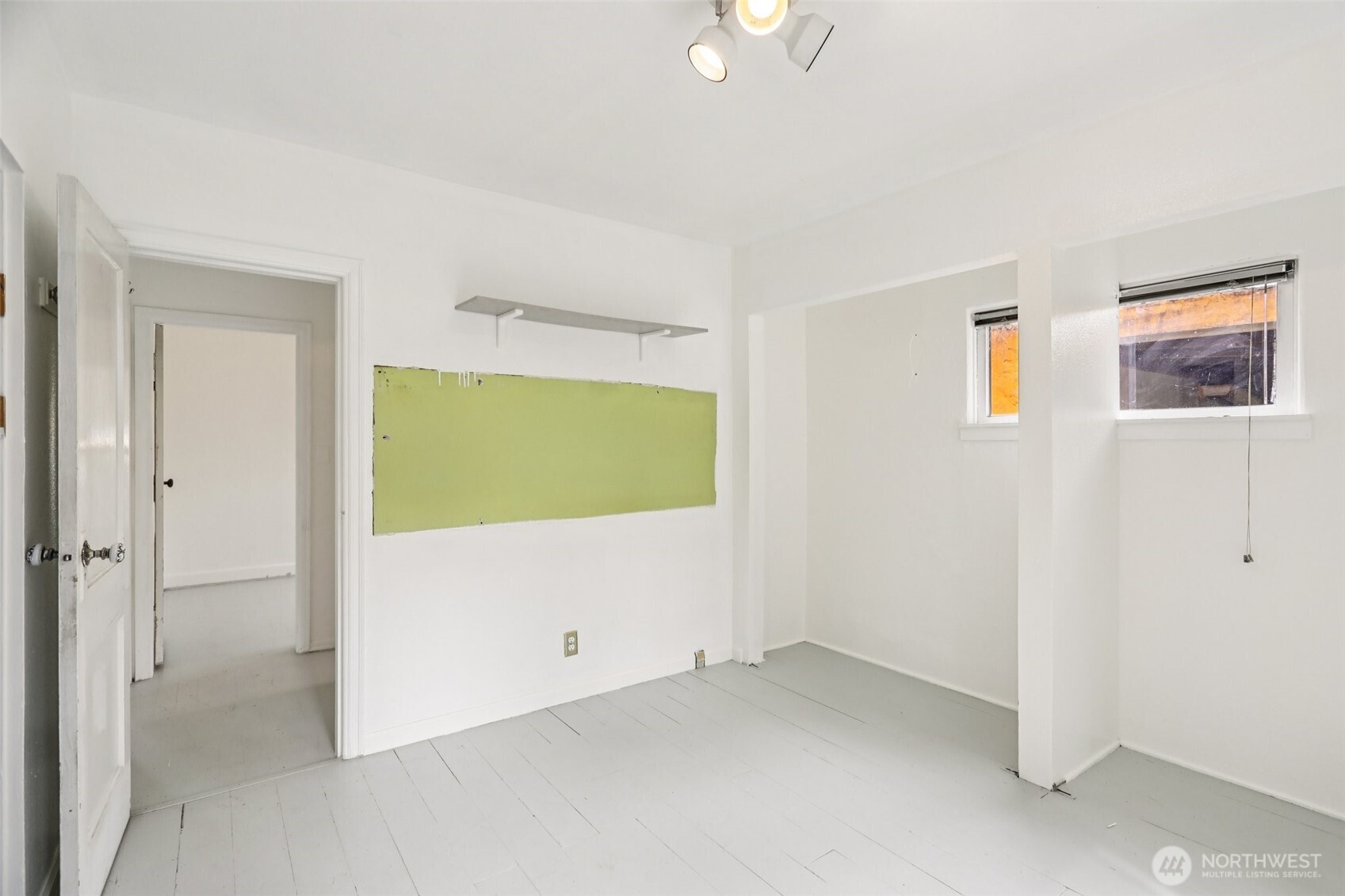 3513 Southwest 97th Street Seattle, WA 98126 - Photo 15 of 32