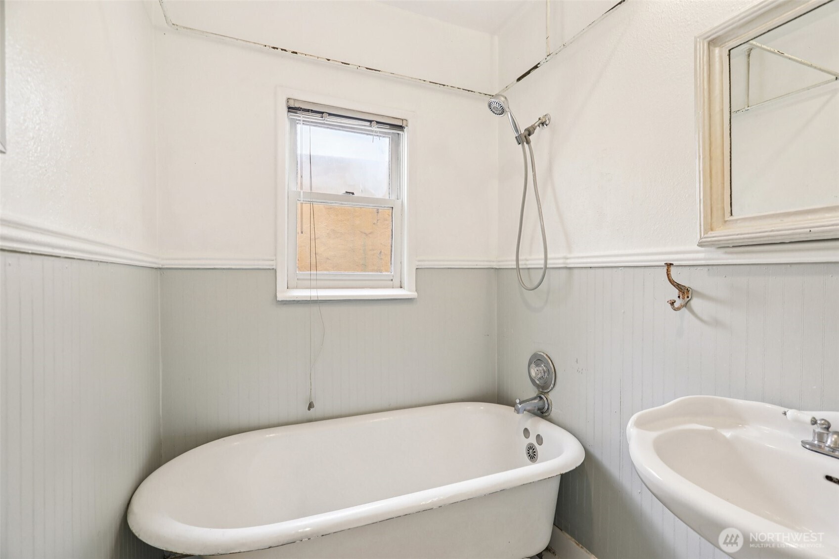 3513 Southwest 97th Street Seattle, WA 98126 - Photo 18 of 32