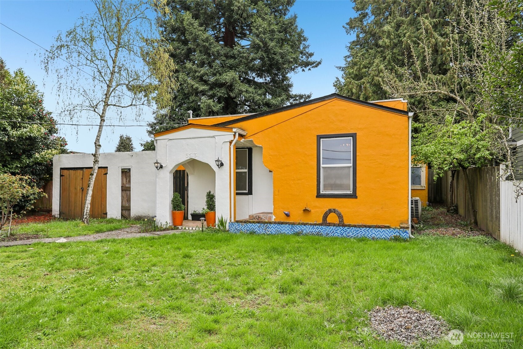 3513 Southwest 97th Street Seattle, WA 98126 - Photo 3 of 32