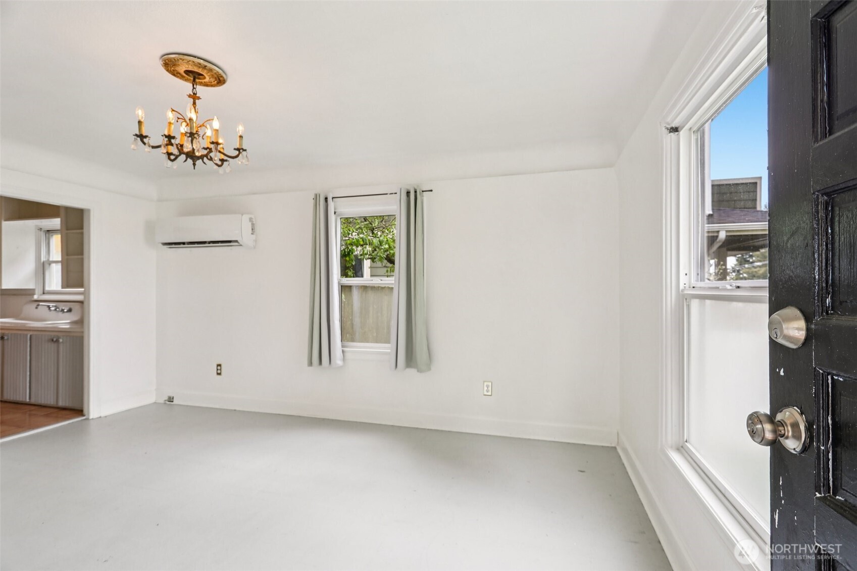 3513 Southwest 97th Street Seattle, WA 98126 - Photo 5 of 32