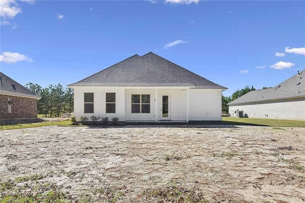 30584 Tupelo Pond Springfield, LA 70462 - Photo 3 of 15 Gallery Image 3