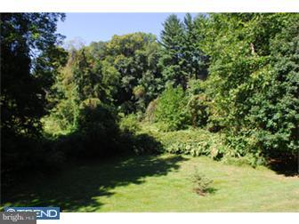 860 Crum Creek Road Springfield, PA 19064 - Photo 3 of 11 View