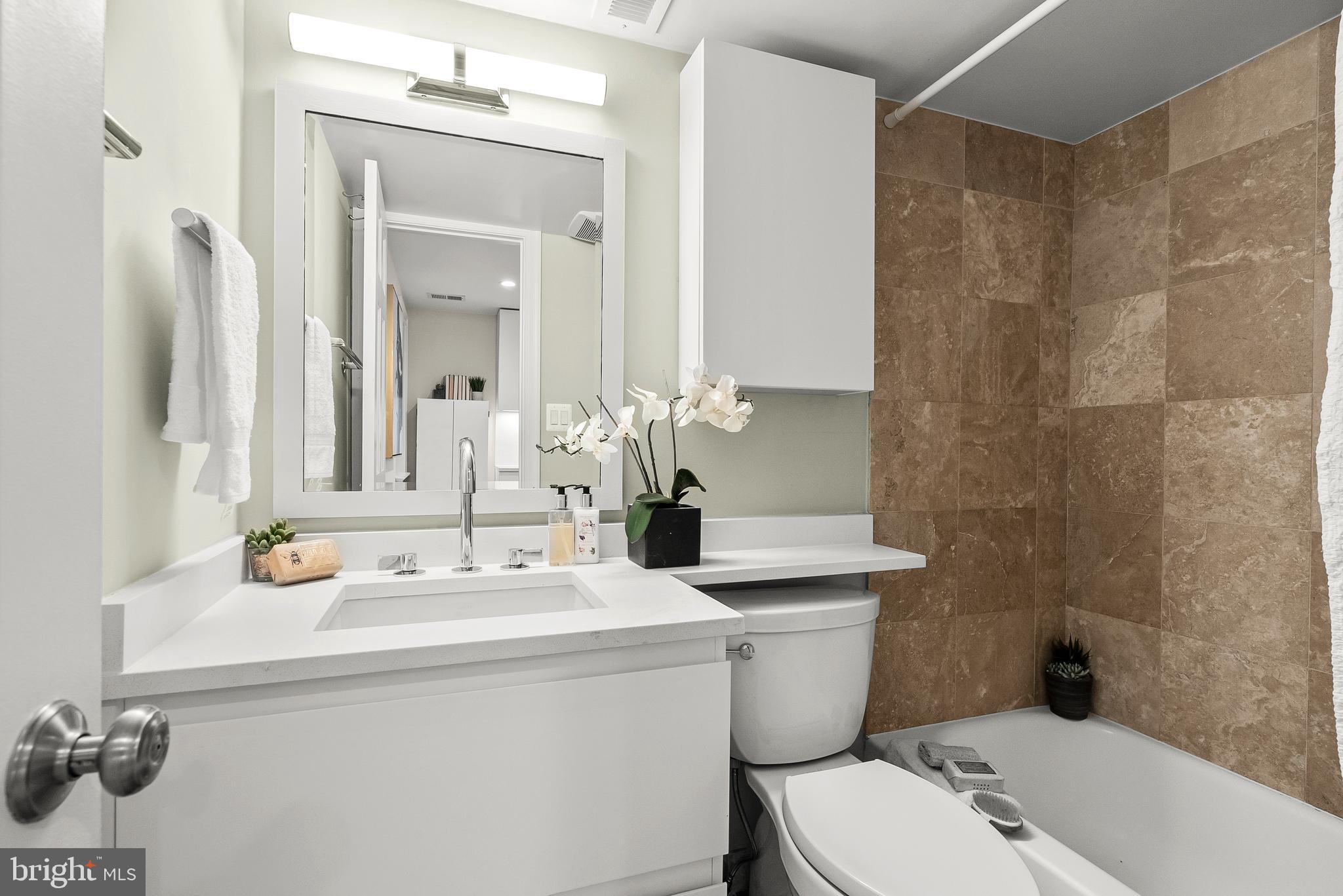 1820 13th Street Northwest Washington, DC 20009 - Photo 30 of 46 Terrace Level Unit Bath