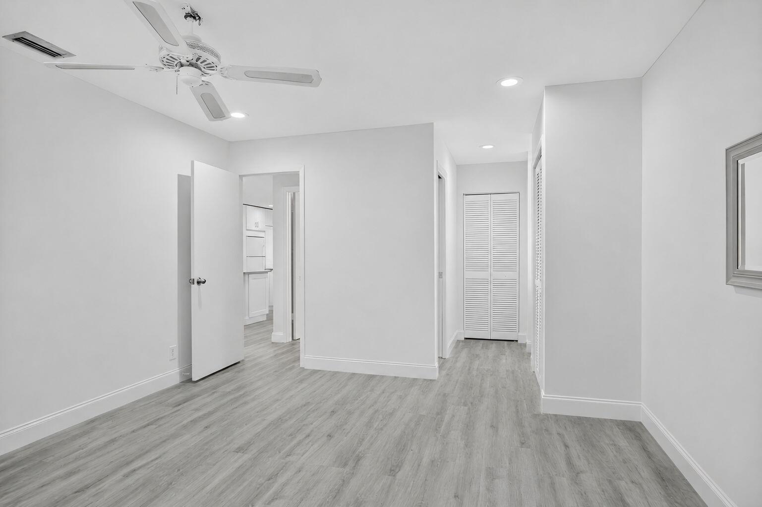 20846 Vinesta Circle Boca Raton, FL 33433 - Photo 18 of 36 Primary Bedroom