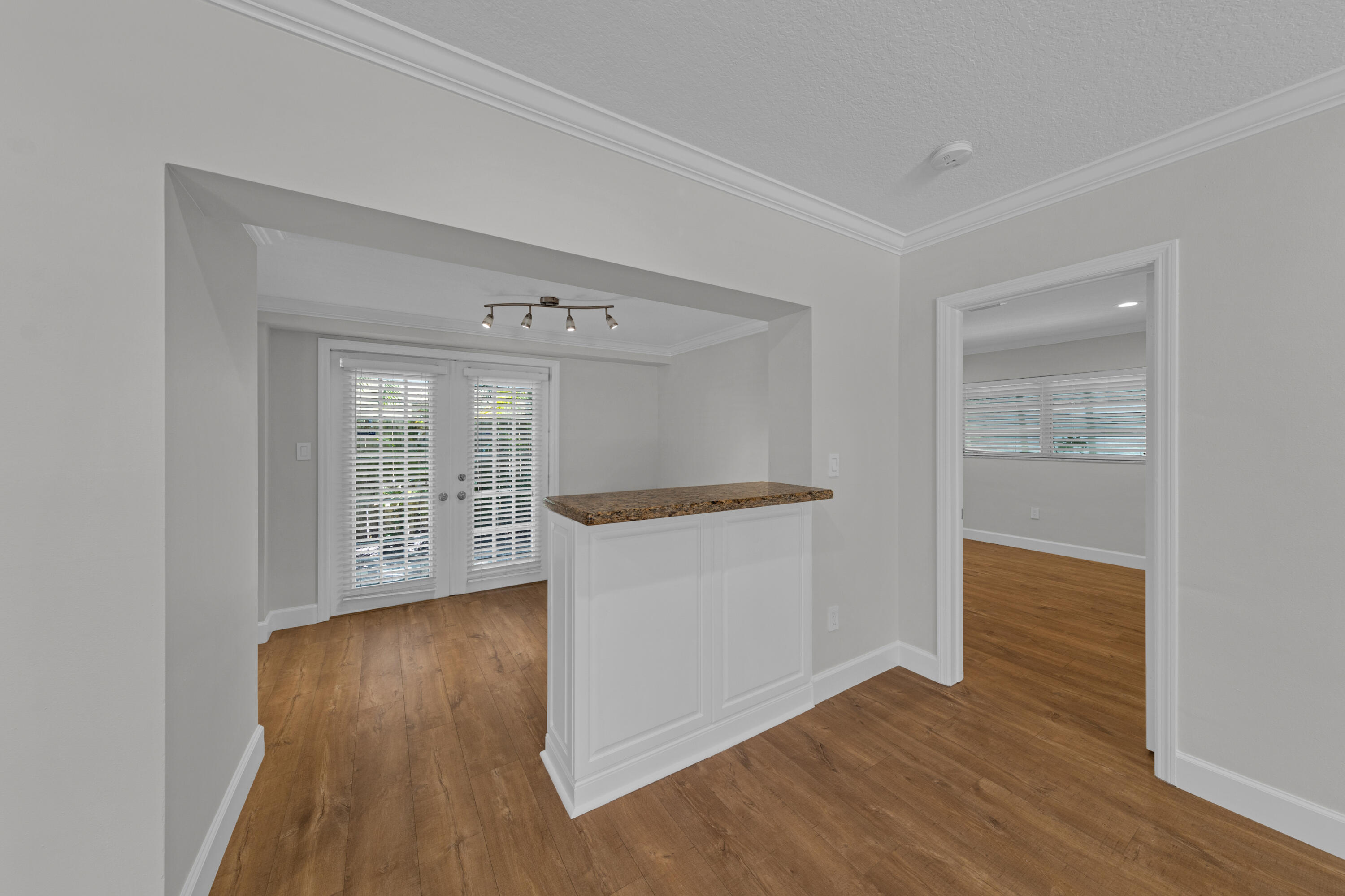 900 Northeast 4th Street, Unit B Boca Raton, FL 33432 - Photo 14 of 51 cacic (36)