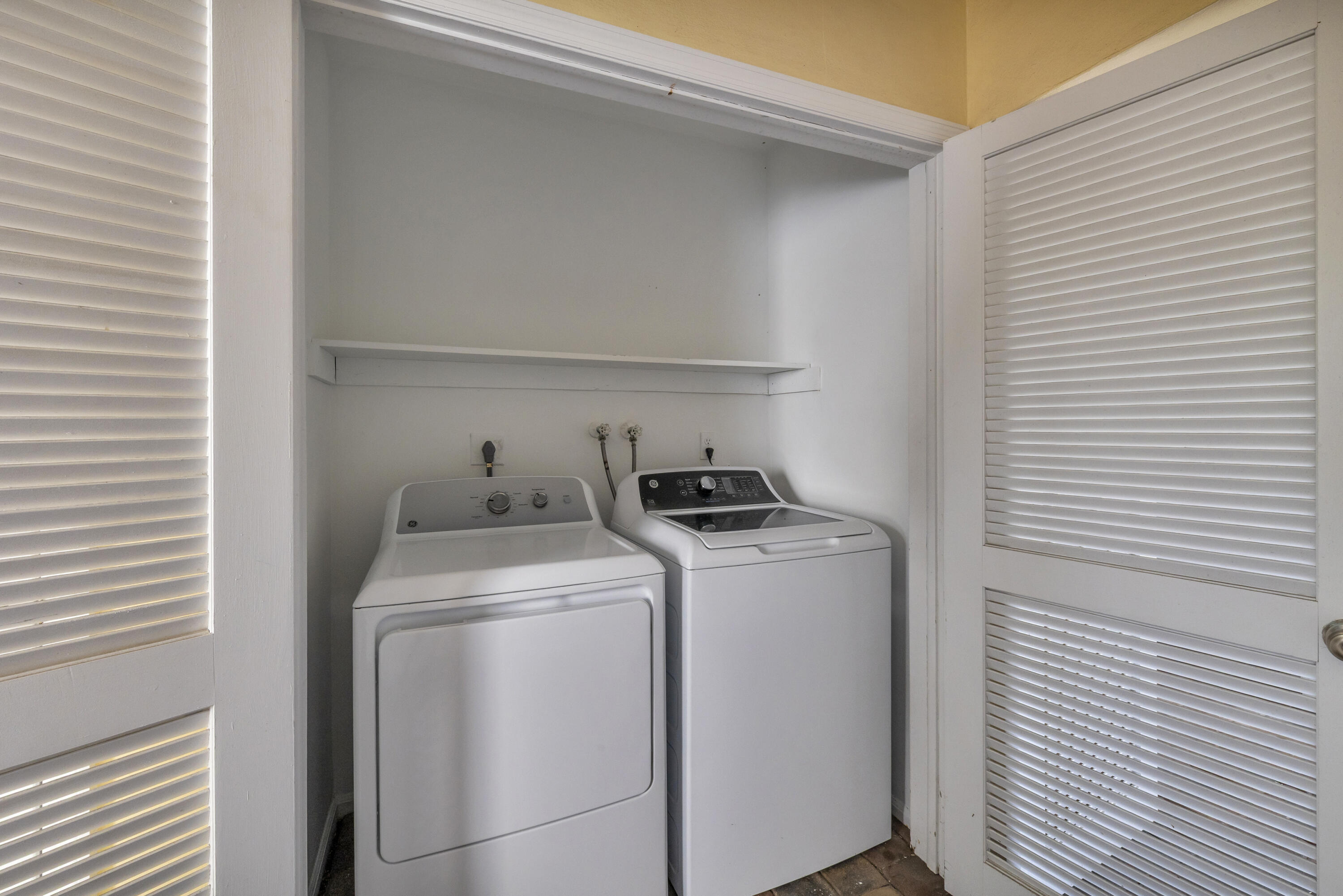 900 Northeast 4th Street, Unit B Boca Raton, FL 33432 - Photo 36 of 51 cacic (183)