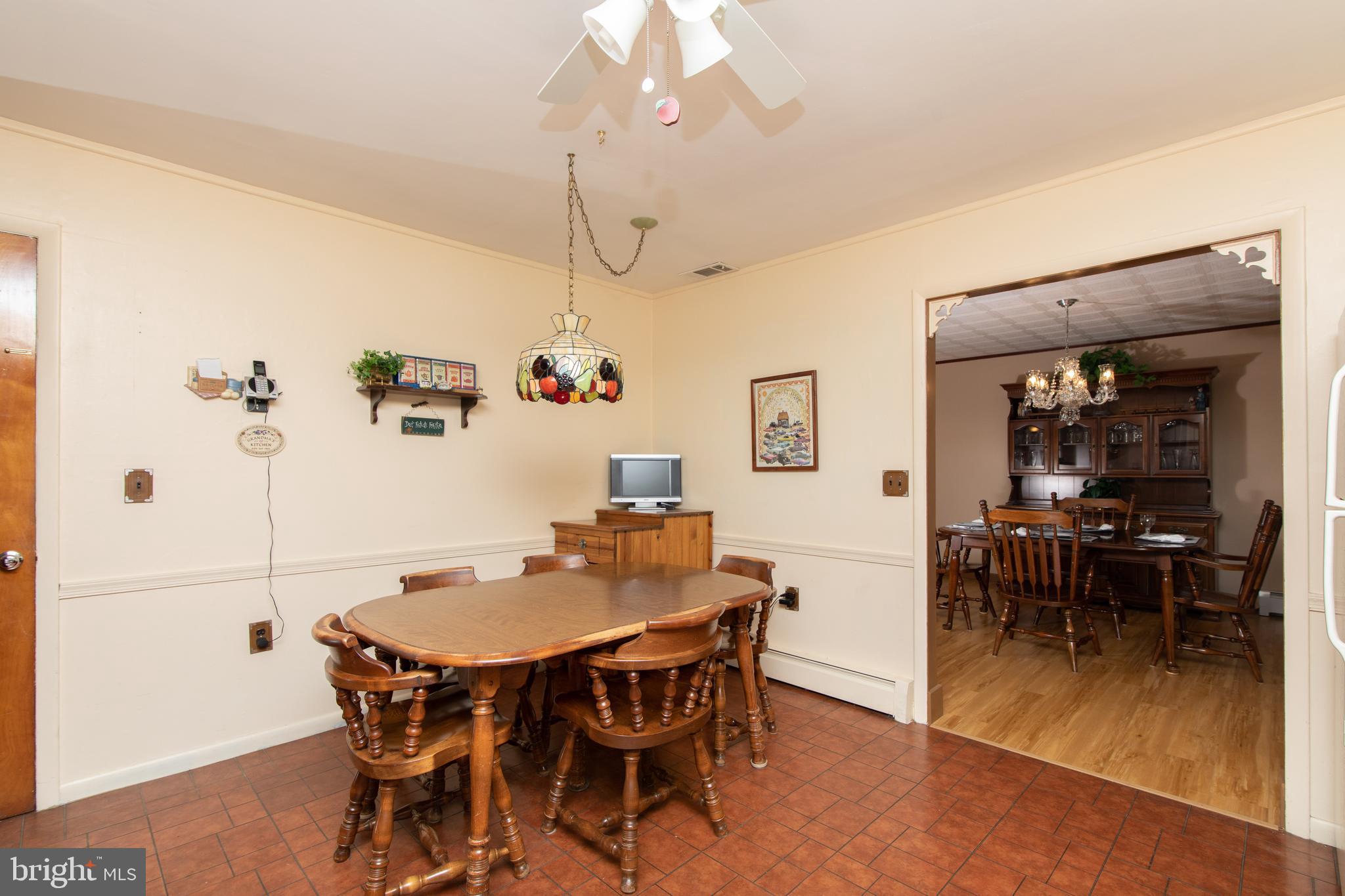 741 Heritage Road Sewell, NJ 08080 - Photo 20 of 60 a view of a dining room with furniture