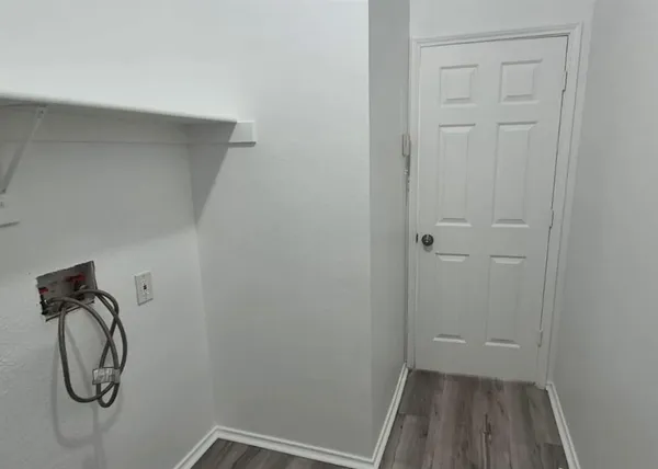 a view of a walk in closet